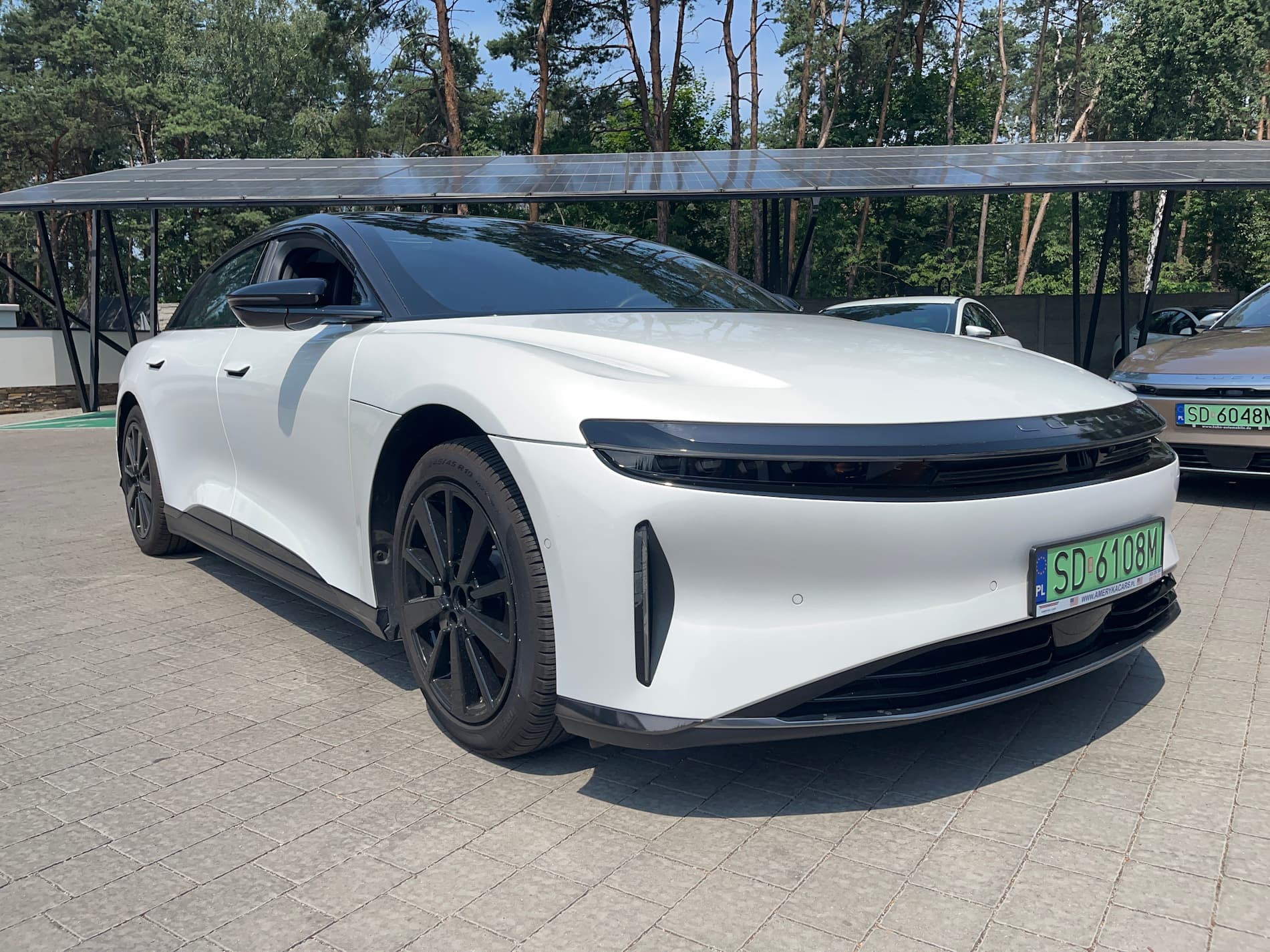 Lucid Air Pure po kompletnym detailingu w Dąbrowie Górniczej